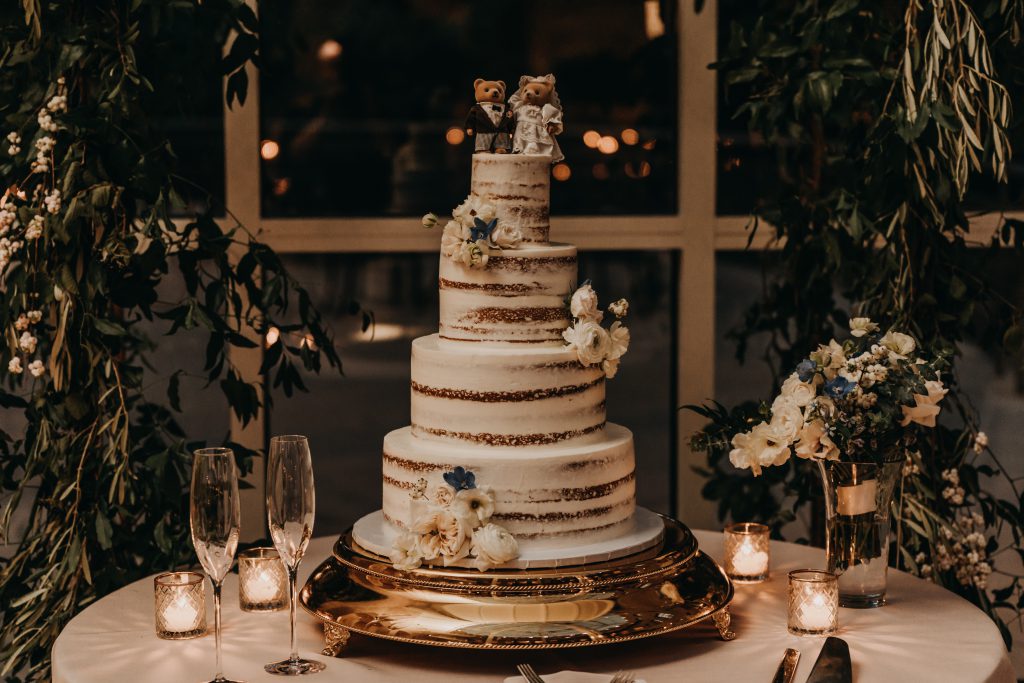 dekoracje na tort weselny